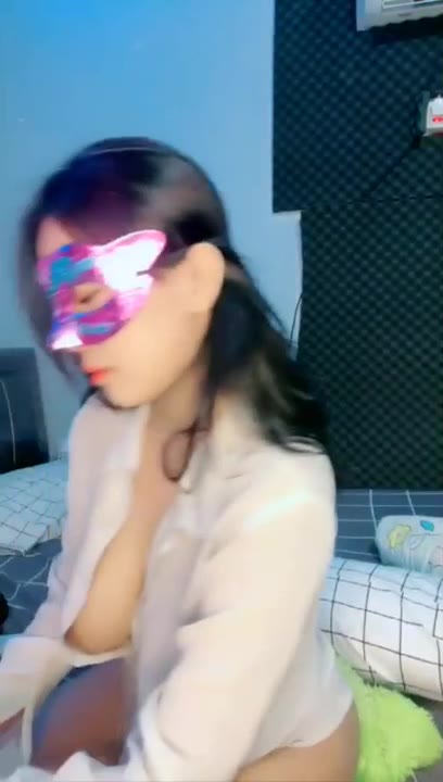 Bar Mia Khalifa SHow Ugil Bar