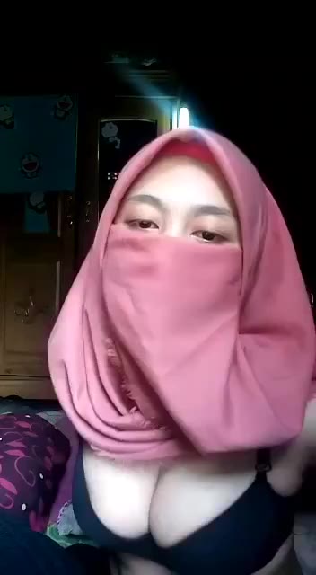 Stress Video Jilbab Pink