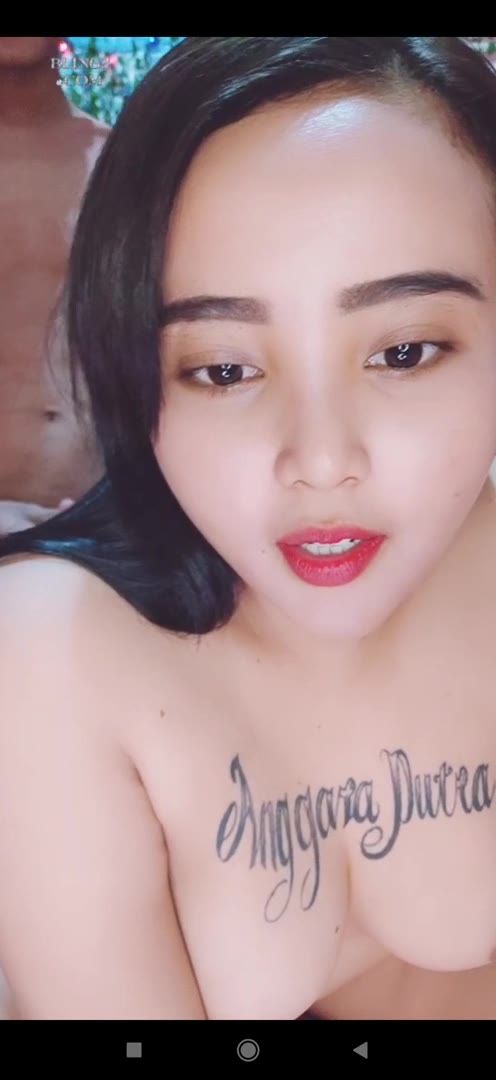 Angelaa Wot Enak