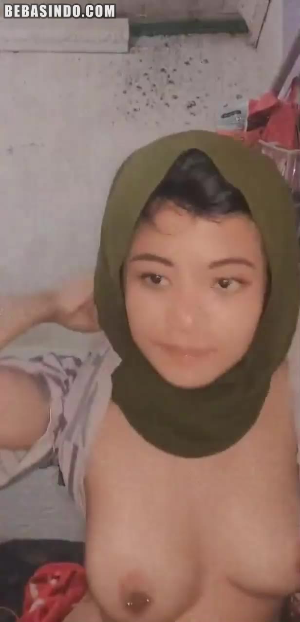 1861 Bokep Indo Abg Hijab Toket Gede Pentil