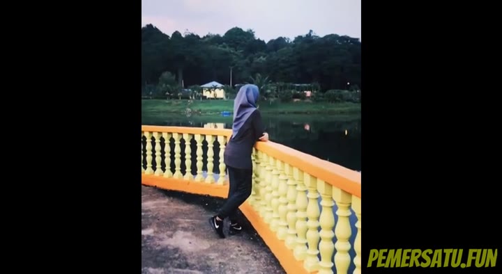 P15 Beby Liyana Malay 18yo Sange Viral