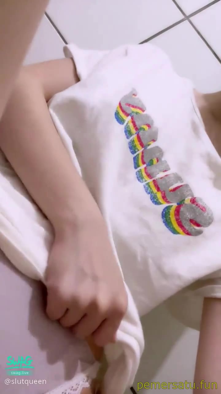 P34 Swag Slut Queen 