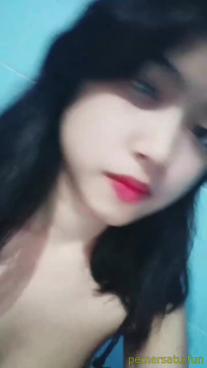  porno terbaru anak esma pake baju haram colok memek sempit tobrut