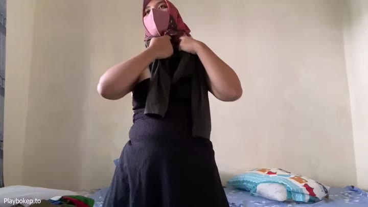 Thumbnail untuk Ukhti Grepe Tete Ampe Keluar Susu Dxuq Staklam