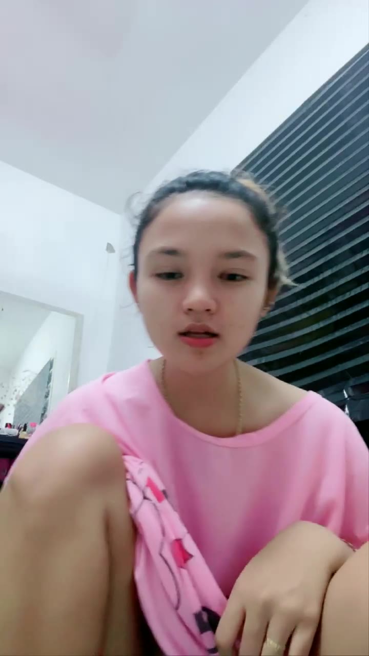 Thumbnail untuk Toket Kakak Rora Bulet Putih Mulus Pink Imut