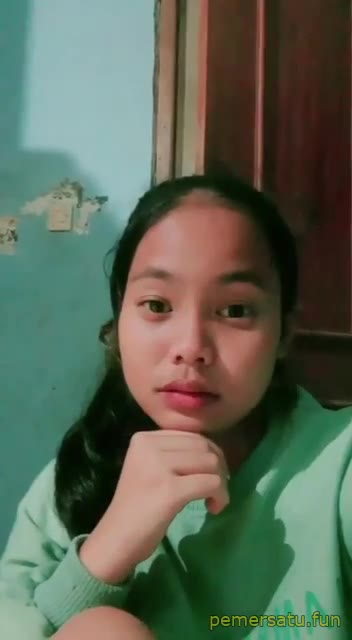 P17 Fika Esempe Hijab ABG 18yo Ketagihan Colmek Pemersatu Fun