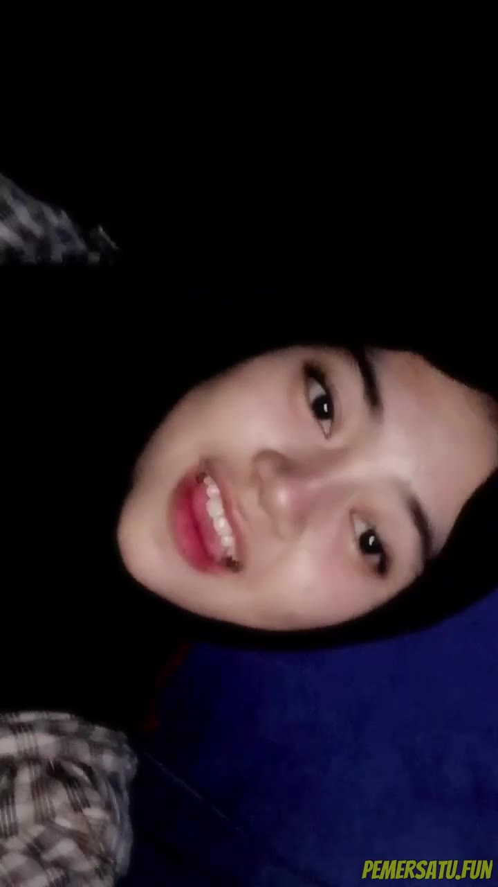 P6 Clara 18yo Sange Viral