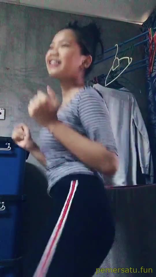 P38 Nurul Syafina Jilbab ABG 18yo Pemersatu Fun
