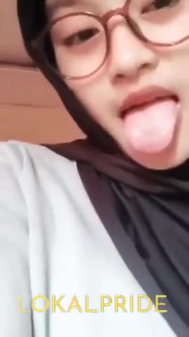 Thumbnail untuk Ukhty Lagi Sange Ngirim Video Ke Cowonya Lokalpride