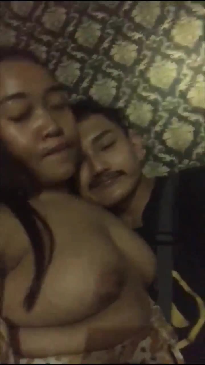 Thumbnail untuk Janda Pirang Dan Om Berkumis Dimabuk Asmara bebasindo