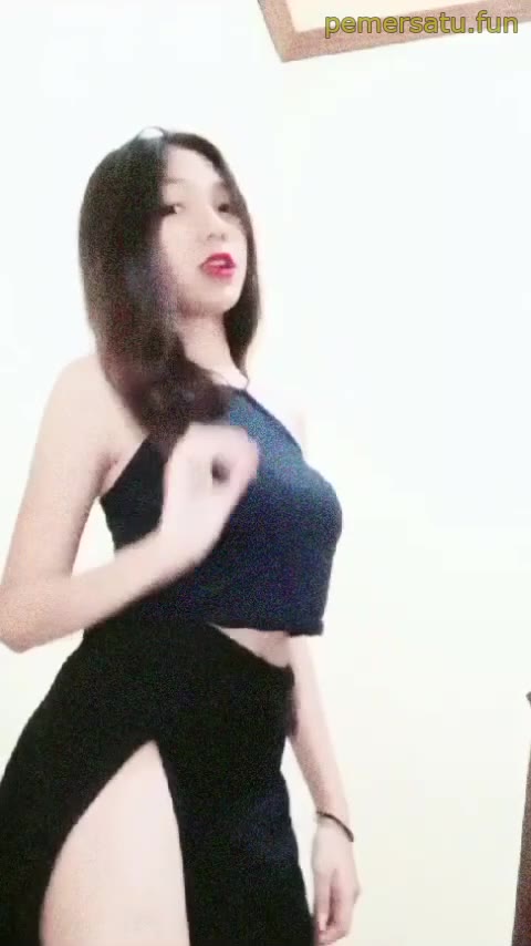 P55 Kirana Abg 18yo Sange Colok Memek