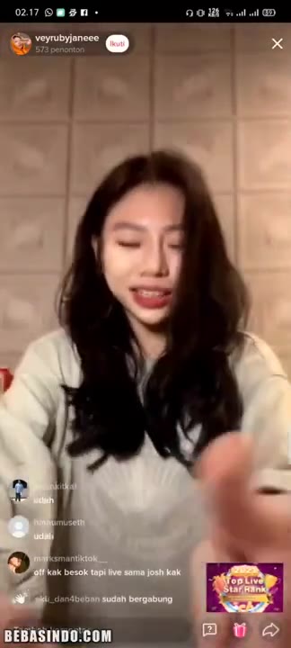 Thumbnail untuk Bokep Indo Selebgram Cantik Vey Ruby Jane Live