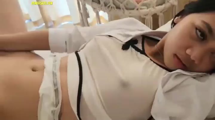 P5 ABG SMA Kebaya Putih Ngentot Terlihat Menikmati Part