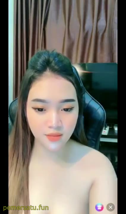 P2 Putri Naya Putih Mulus Binal