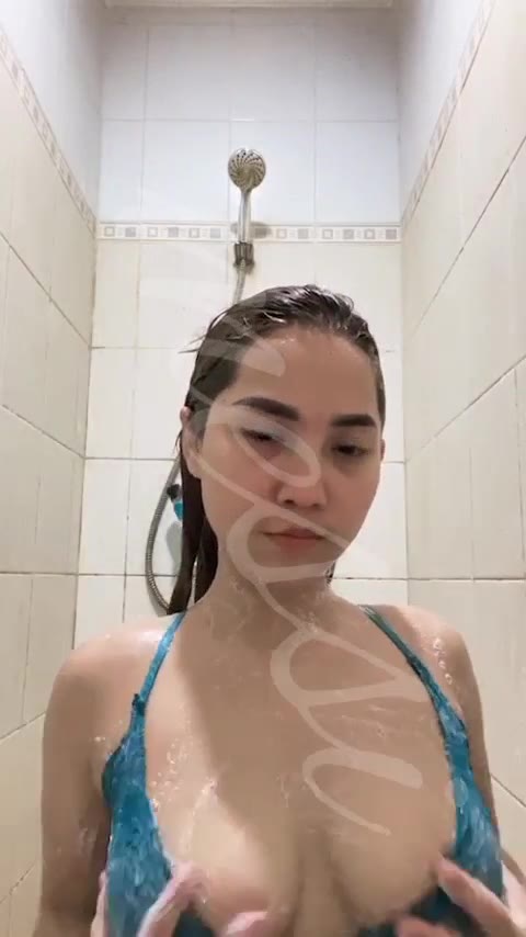 Thumbnail untuk Cybel Mandi Kesebar Dari Grub Premiumnya Dood tele