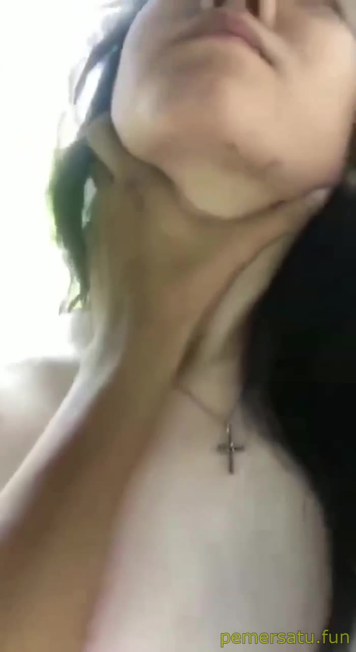 Lebat Cantik Mulus Jembut