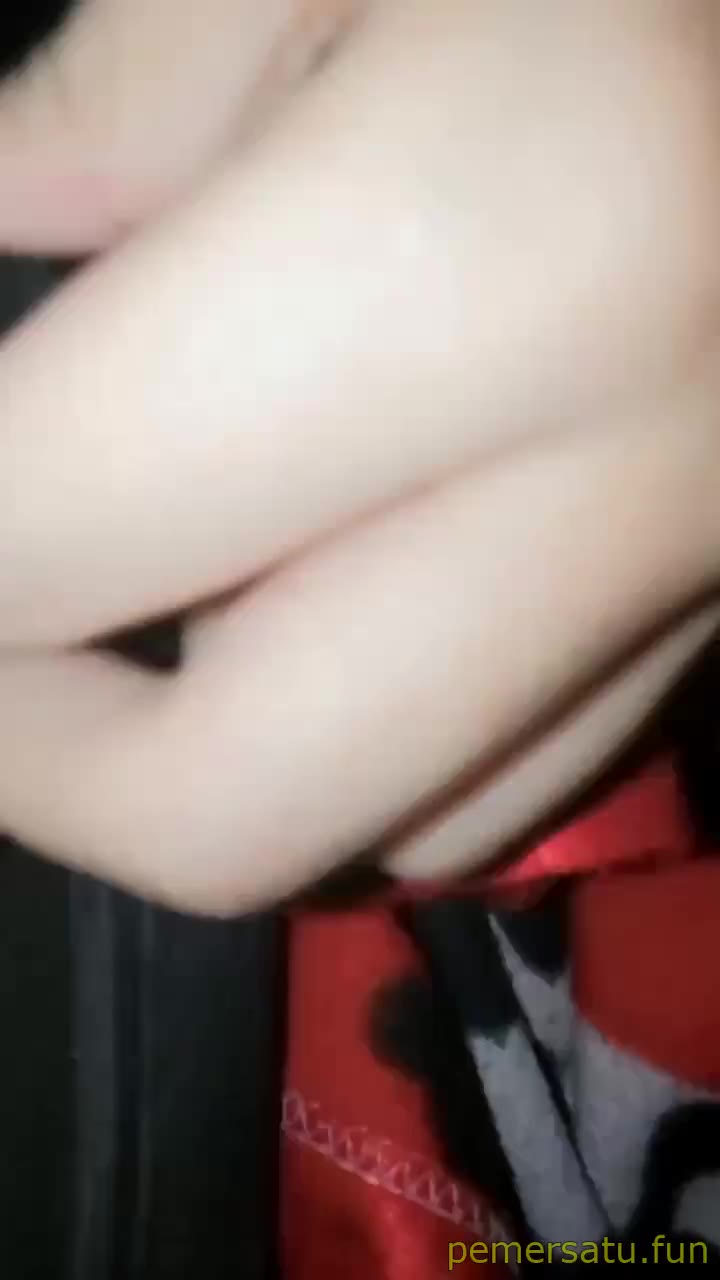 P8 Silvia Abg 18yo Memek Rapet Video Disebar Tukang Becak
