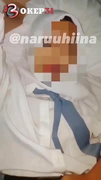 Thumbnail untuk Konten Ngentotin Siswi Open Bo Masih Pake Baju