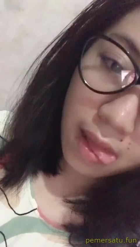P20 Mutia Abg 18yo Cantik Mulus Sange