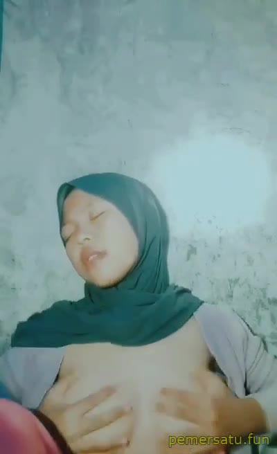 P3 Jilbab Tosca Viral Remas Toket Sange Parah