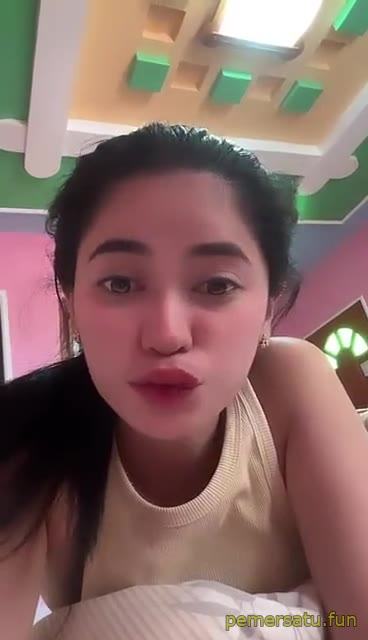 P118 Angela Mulus 19yo Suka Colmek Suka Ngentot
