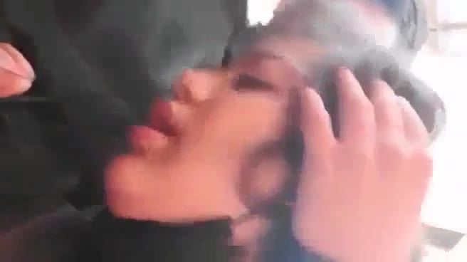 Sepong Berduaan Dengan Pacar Di Kantin Tidak Lupa