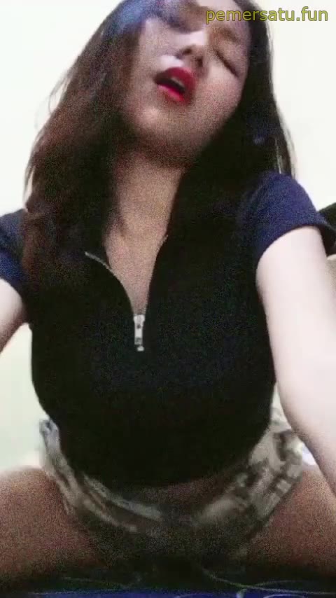 P51 Kirana Abg 18yo Sange Colok Memek