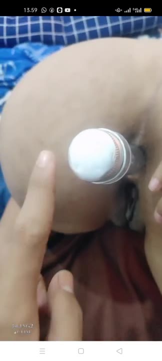 Thumbnail untuk Pasutri Live Anal Enak Simontok Viral smp Doods