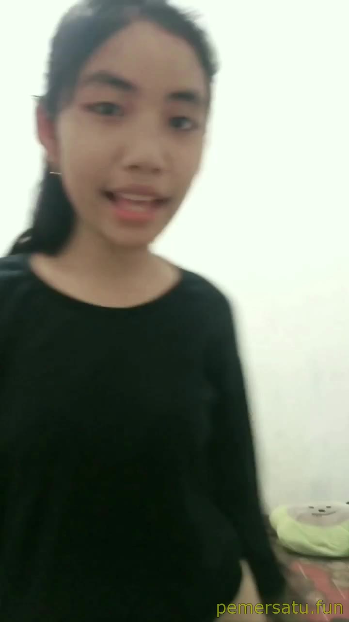 P28 Dini Sad Jilbab ABG 18yo Pemersatu Fun