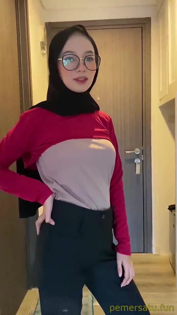 P21 Trakteer Fadhilarzk Hijab Sange Viral