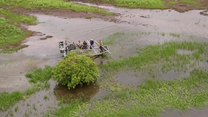 Menahan-nahan Wild Croc Territory S01E04 Jangan