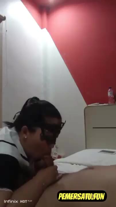 Menit Mira Indra 10