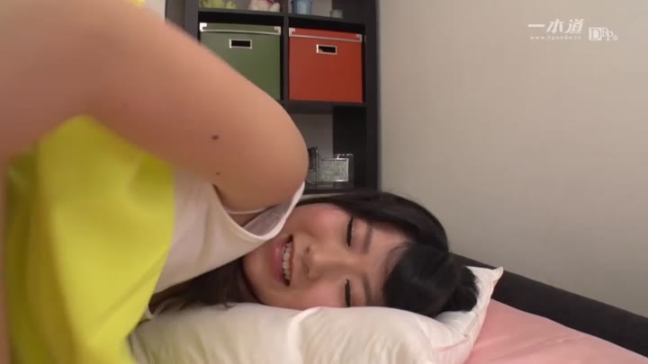 Thumbnail untuk 1pondo 052115 083 Rara Unno Sesuai gambar Pemersatu