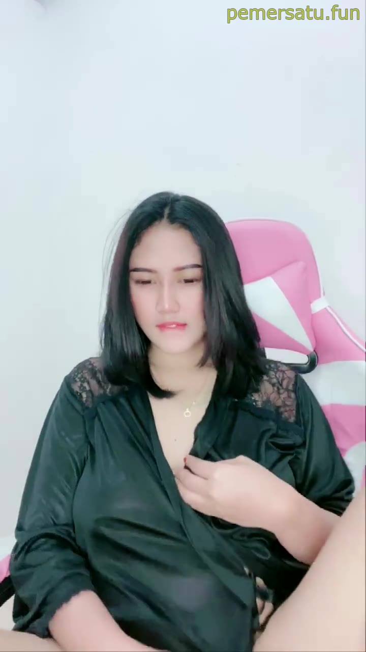 P2 Chacha Cantik Mulus Idaman Berbaju Haram