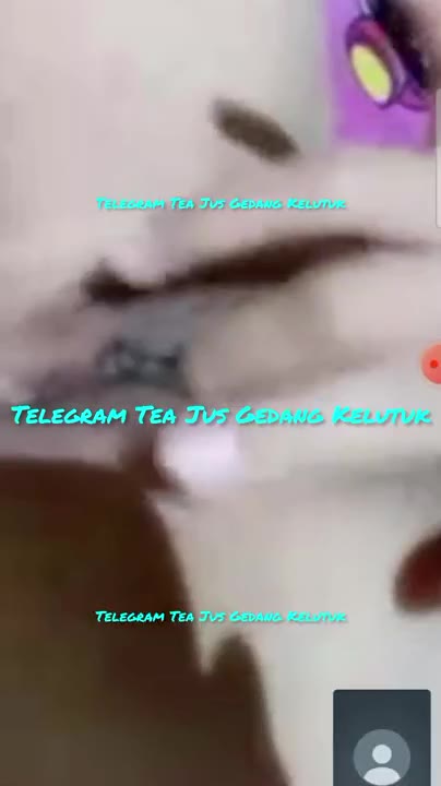 Thumbnail untuk Selfi Vcs Hampir Ketahuan Ibunya Bangun Poophd Doods