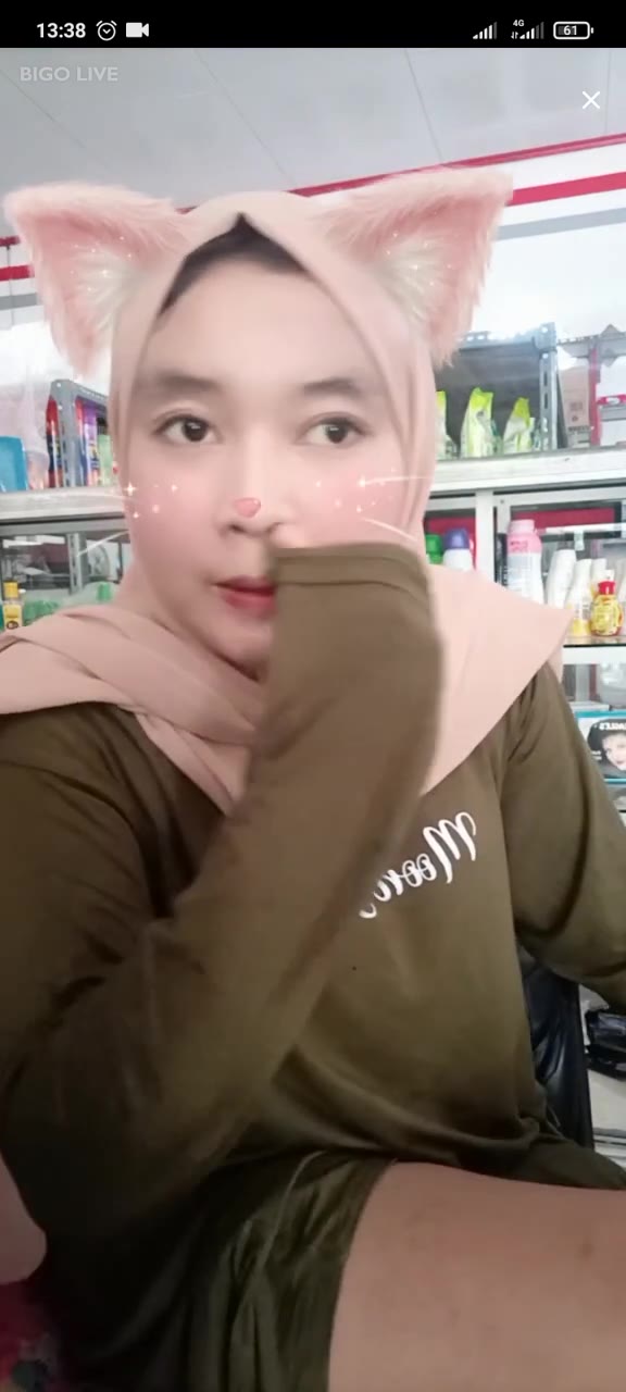 Thumbnail untuk Hot Pamer Belahan Doodstream montok Folder viral Pro
