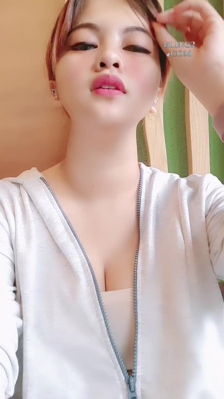 Thumbnail untuk Bokep Cewek Cantik Nekat Colmek Tempat Umum Doodstream