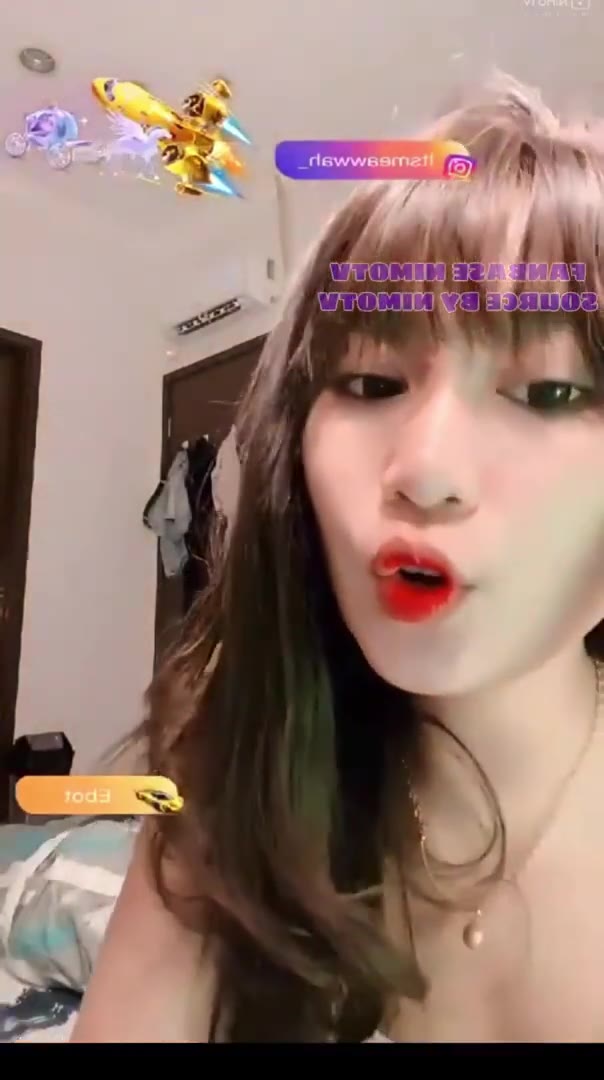 Thumbnail untuk Awwah Memang Centil Bigo Live Sexy Girls Dancing
