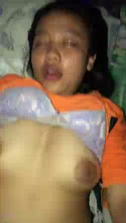 Thumbnail untuk Desahan Mantan Low Mp4 video bokepind indo bebasindo