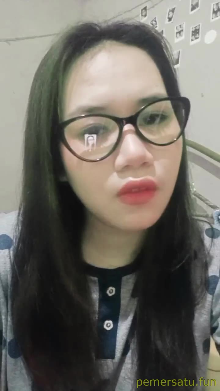 P15 Zeyya 18yo Viral