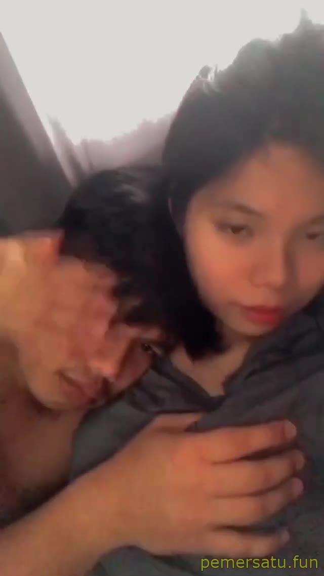 P21 Mikalela Abg 18yo Chindo Rambut Pendek