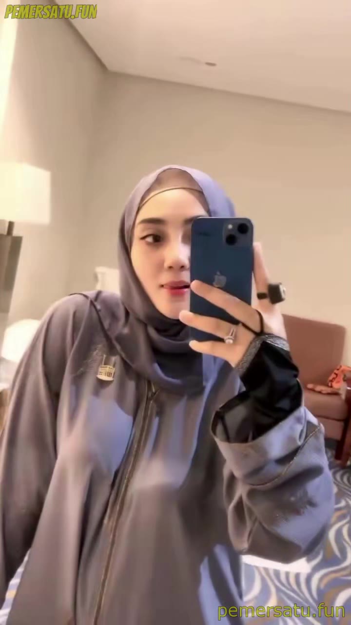 P1 Jilbab Nafsuin