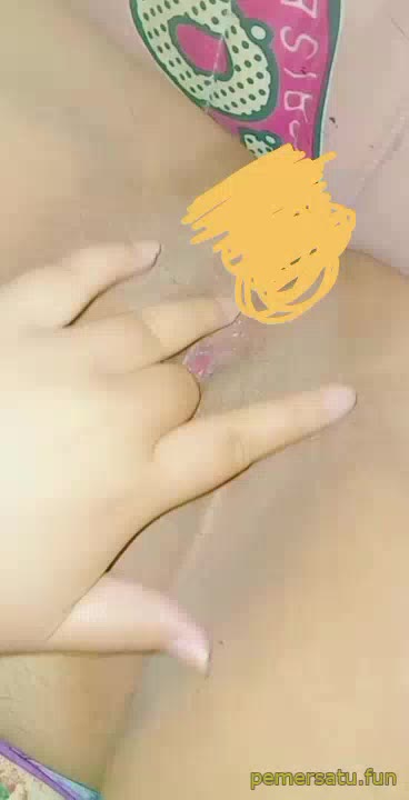 P34 Tya Tokbrut Jilbab Esema 18yo Colmek Susu Montok