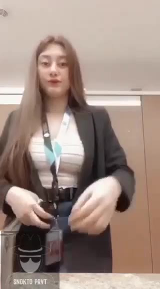 Thumbnail untuk Teller Bank Cantik Pamer Toket Viral Toketbagus Com
