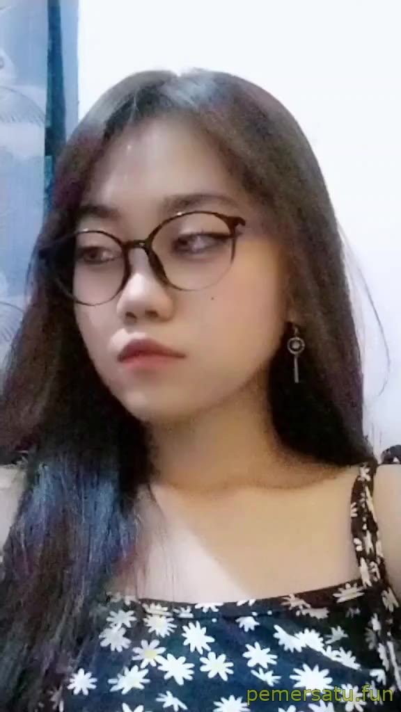 P62 Abg Lugu Berkacamata Bernama Cindy Yang Viral Di Tiktok