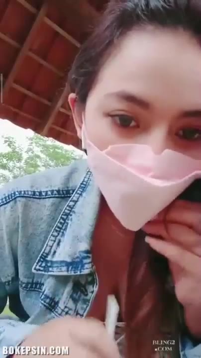 Thumbnail untuk Bokep Indo Ravicha Omek Di Ruang Publik Eksib