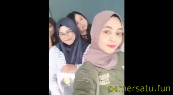 P9 Babyliana Hijab Hyper Colmek Binal