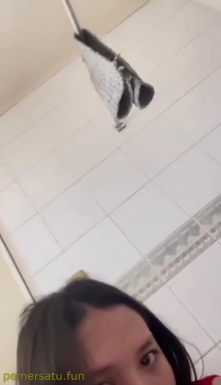 P2 Dilla Abg 18yo Ketagihan Kontol