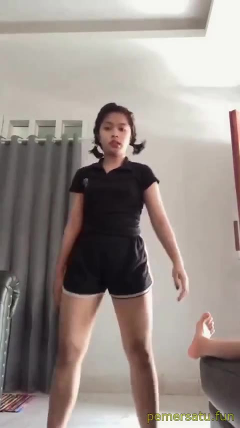 P20 Mela Abg 18yo Hyperseks Pacarnya Ga Mengimbangi