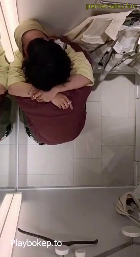 P17 Kamera Tersembunyi Intip Mandi